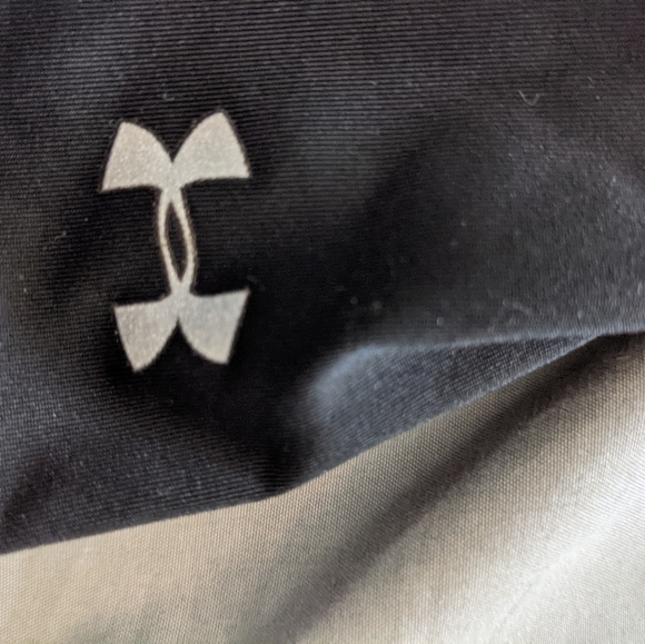 Black Under Armour Tank - Picture 5 of 5